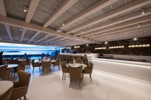 נוף חוץ, Mykonos Bay Resort & Villas in מיקונוס