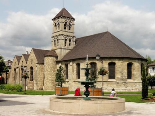 Maison proche de Paris 15 minutes in Enghien-les-Bains