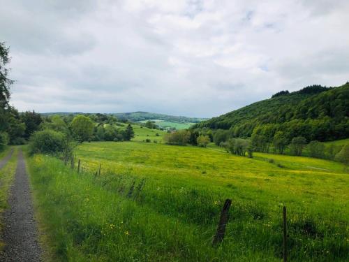 周邊環境, Rennscheune - Himmlisch in die Grüne Hölle (Rennscheune - Himmlisch in die Grune Holle) in 凱爾貝格鎮中心