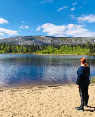 Villa Karhuntähti (Villa Karhuntahti) in 索丹克萊