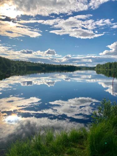 Villa Karhuntähti (Villa Karhuntahti) in 索丹克萊