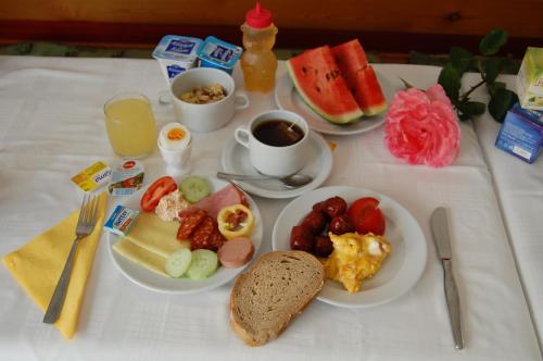 Wellness Hotel Kakadu - image 4