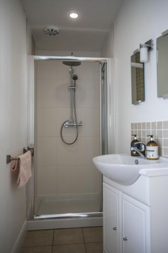 Bayview Farm Holiday Cottages - image 2