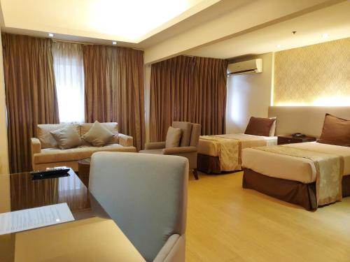 Imperial Palace Suites Main image