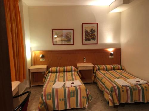 Hostal Carlos III Hostal Carlos III is perfectly located for both business and leisure guests in El Ejido. The property offers guests a range of services and amenities designed to provide comfort and convenience. Servi