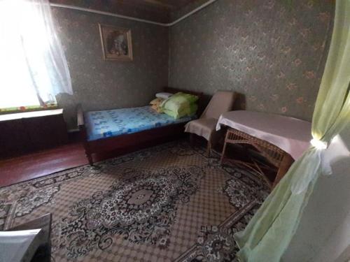 Дача,возле моря.