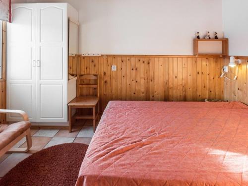 Guestroom, Holiday Home Tammukka i by Interhome in Akaslompolo