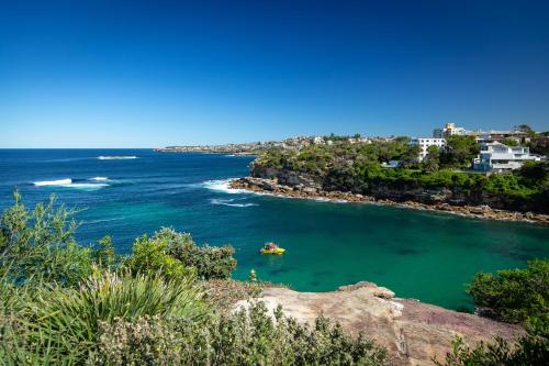 Clovelly Hotel in Bronte