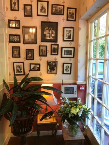 大堂, Chart House Bed and Breakfast in 多爾金