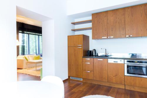 Kitchen, GMP Clubhotel Apartments in Otepaa