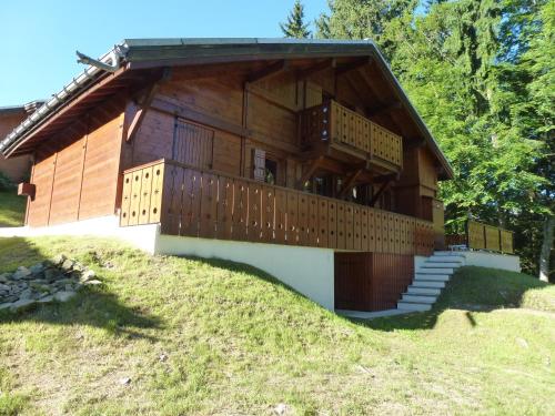 Chalet HUBERT BEAL gîte à louer Les Carroz-d'Arâches