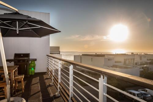 Luxury Ocean View 2 Bed Apartment 259 Eden on the Bay, Blouberg, Cape Town