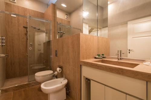 Double Room with Private External Bathroom