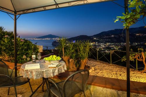Villa Monica B&B – Sorrento, CO
