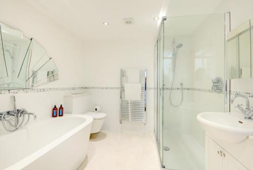 Luxury Apartments - 39 Rodney Road Apartment - image 6