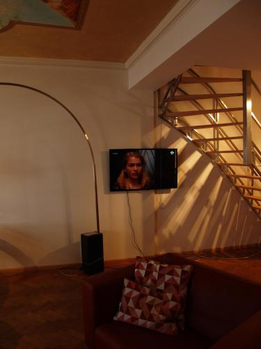 Pearl of the Hague - R.Q.C. - image 5