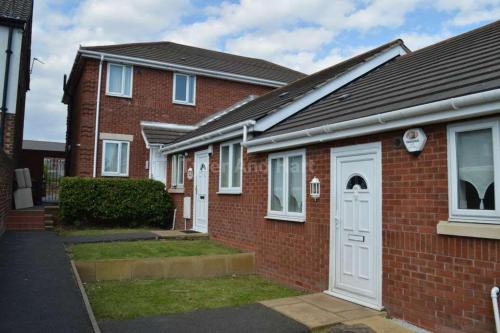 Pinfold Court Apartments - Knowsley
