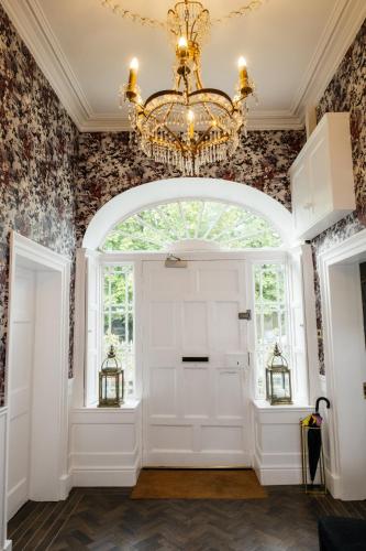 The Stables Townhouse B&B in Birr