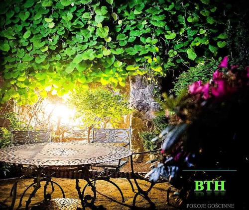 Bussines Travel House Pokoje Goscinne