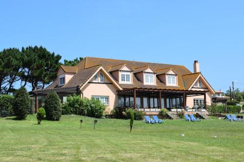  Hosteria De Langre, Pension in Langre