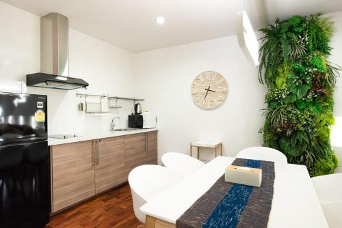 Benviar Tonson Residence, Bangkok (photo 4)