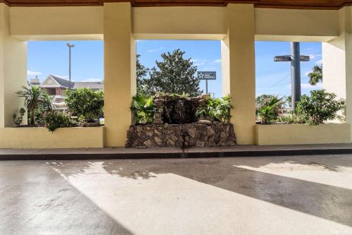 体育馆品质汽车旅馆 体育馆品质汽车旅馆