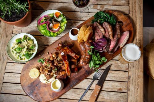طعام و مشروبات, Robertson Public House and Kitchen in روبرتصن