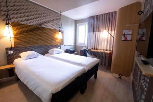 Ibis La ferme aux vins