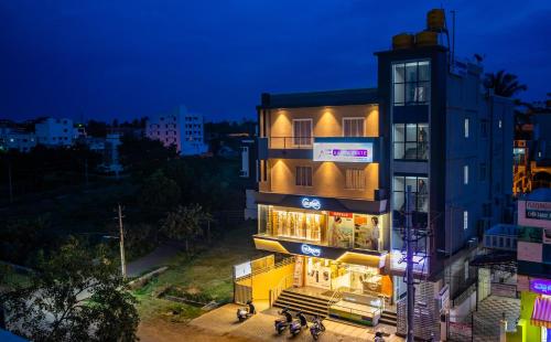ทัศนียภาพภายนอกโรงแรม, อาทยา เอลิต (Aadya Elite) in วิไชยนคร