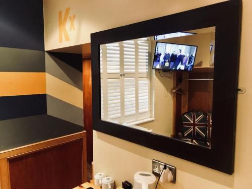 KX Rooms Kings Cross - image 6