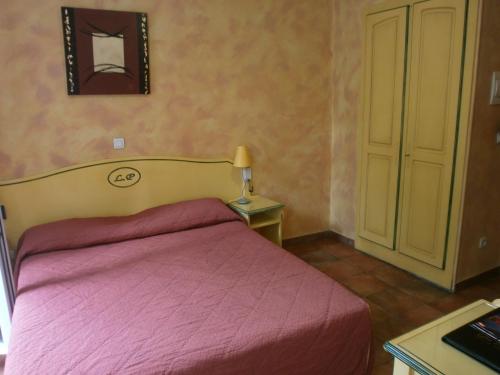 Little Palace - image 5