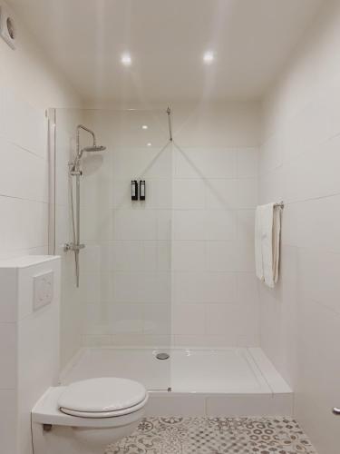 La Lys Rooms & Suites - image 7