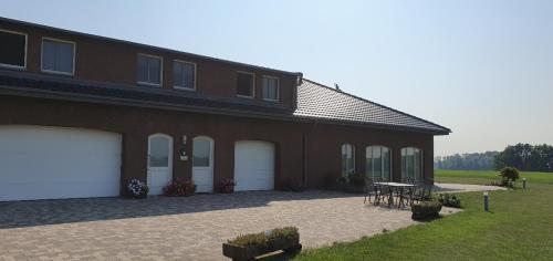 Deichkrone-Rees, Rees (foto 3)
