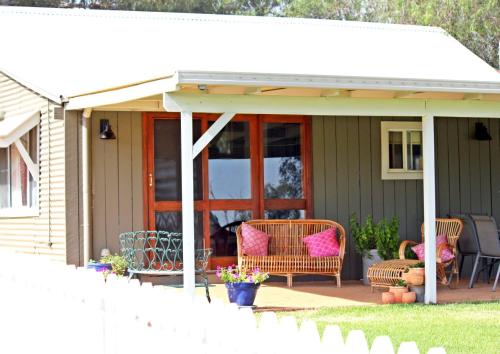 Outback Cellar & Country Cottage