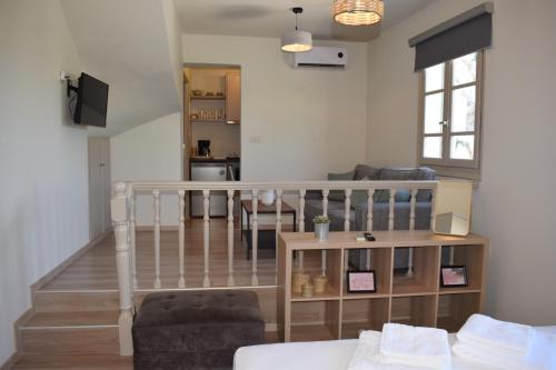  Acro Project Suite in Nafplio