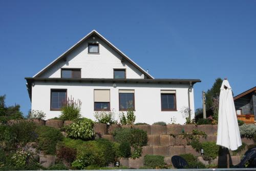 Ferienwohnung Hauptmann - Apartment - Frauenwald