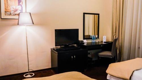 JB hotel
