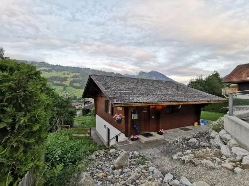 Chalet Solaria 2 bedrooms with mountain and garden view in Zweisimmen, Schweiz