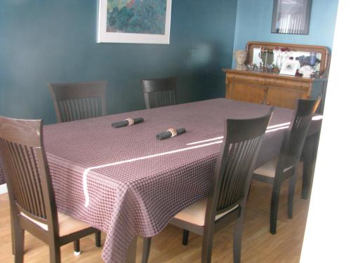 Fireflies Bed & Breakfast in Campbell River, Canada
