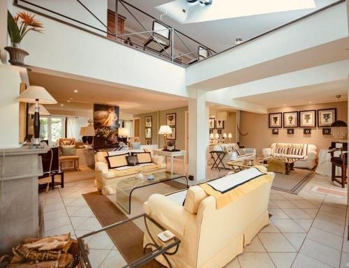 Villa-Limonaia-luxury-3-BR-villa-with-pool-near-Florence-in-Tuscany gîte à louer San Polo In Chianti