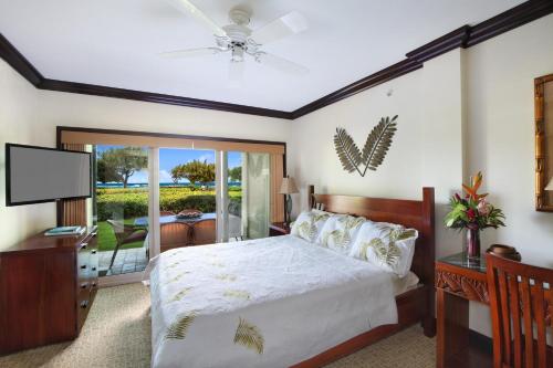 Waipouil Beach Resort Gorgeous Ocean Front Condo! Sleeps 8 AC Pool