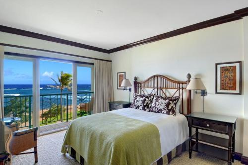 Waipouli Beach Resort Royal Penthouse Oceanfront Jewel A Building - Best of the Best! AC Pool