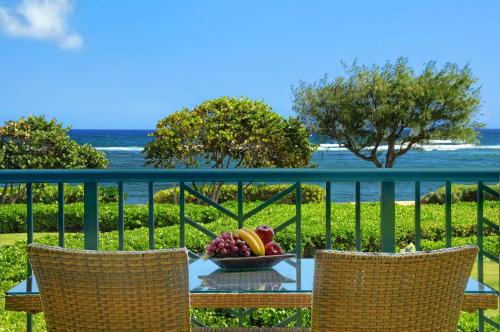 . Waipouli Beach Resort Spectacular Luxury Oceanfront Condo Sleeps 8 AC Pool