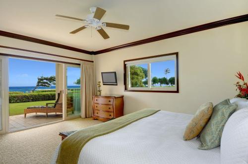 Waipouli Beach Resort & Spa Oceanfront Villa! AC Pool