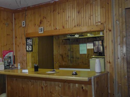 Ten Seven Motel