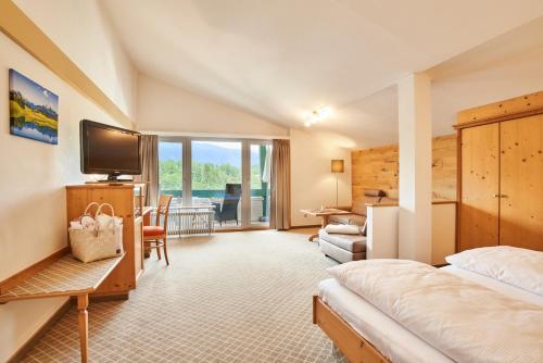 1 queen bed