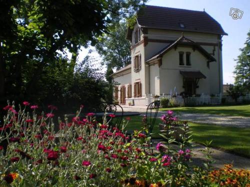 Ancienne Gare du Val des Bois