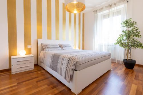  Golden House Milano, Unterkunft in Mailand