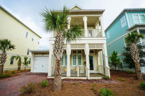 Prominence on 30A Vacation Homes detail