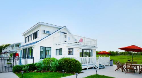 Viesnīcas āriene, Bayview Resort in Hemptonbeja (NY)